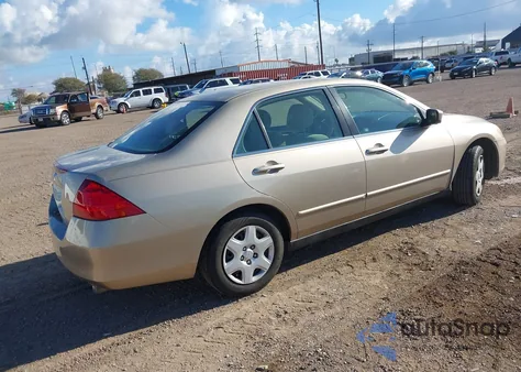 2007 Honda Accord 2.4 Lx z USA, uszkodzony, nr VIN 1HGCM564X7A080664
